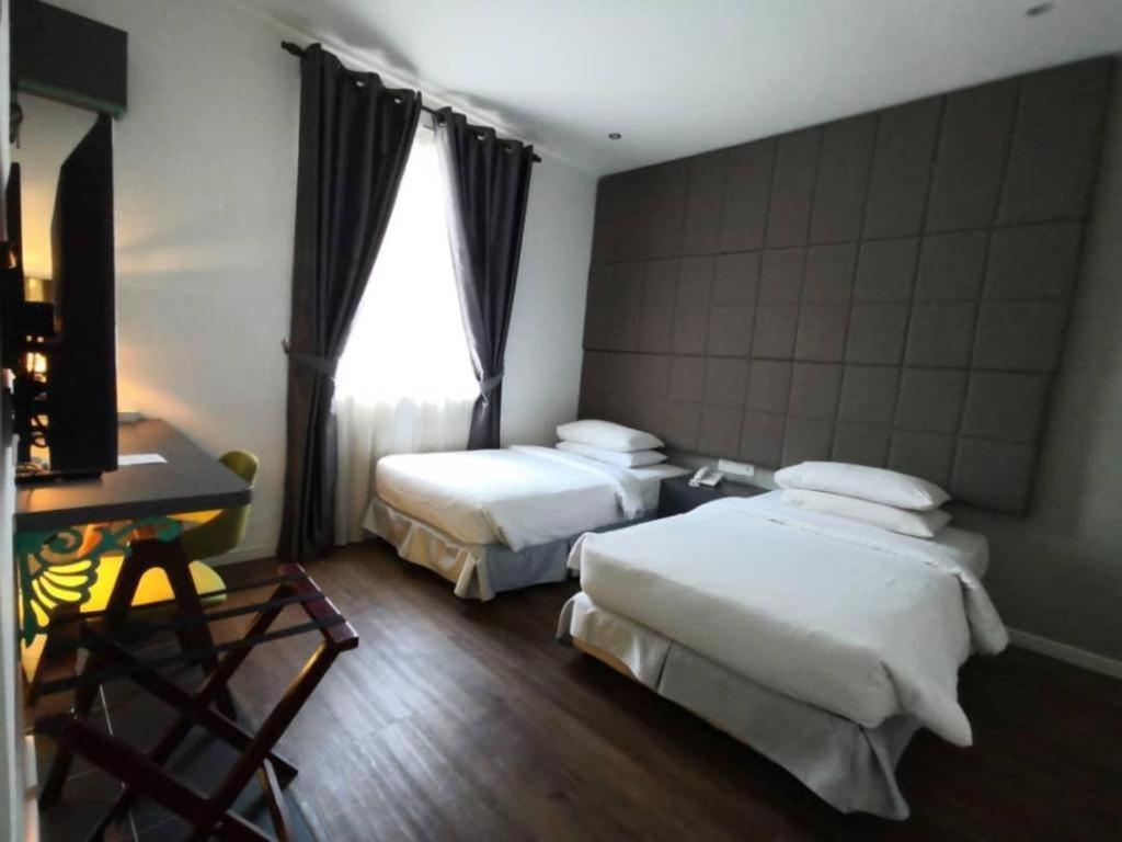 The Ardens Hotel - Austin Johor Bahru Exteriör bild