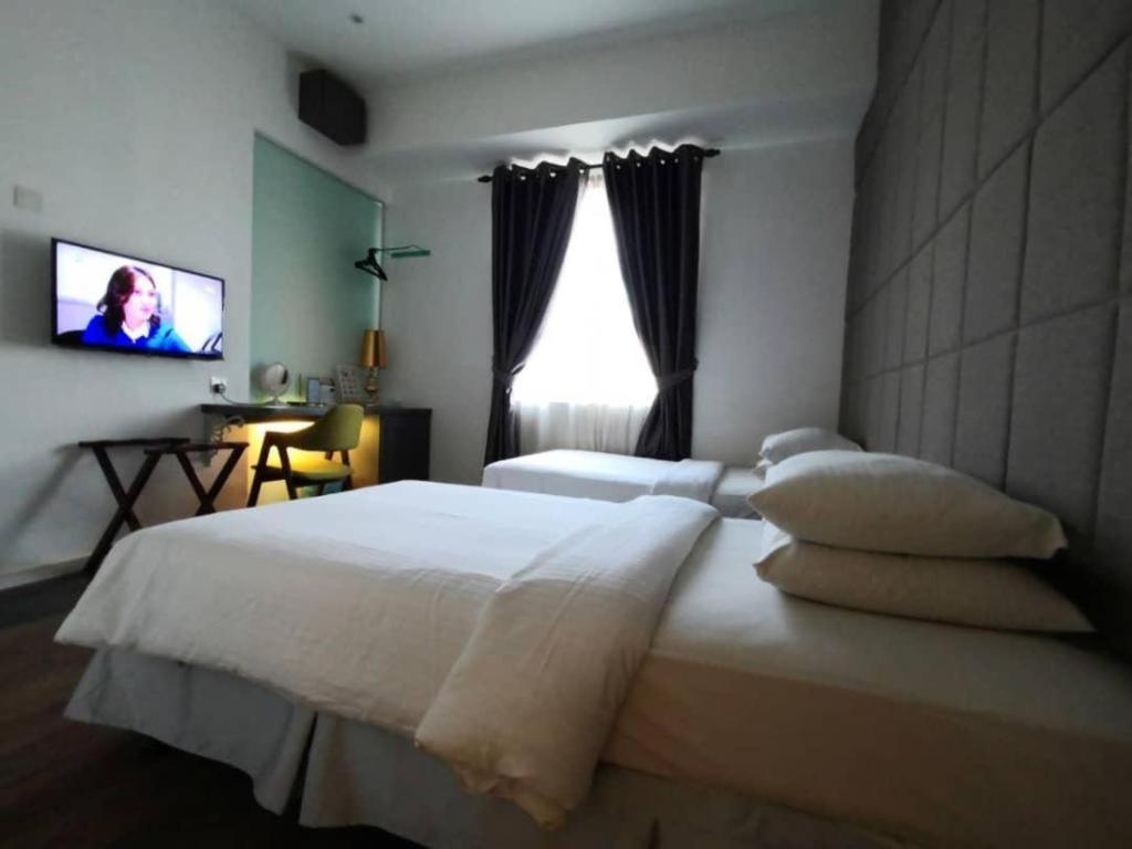 The Ardens Hotel - Austin Johor Bahru Exteriör bild