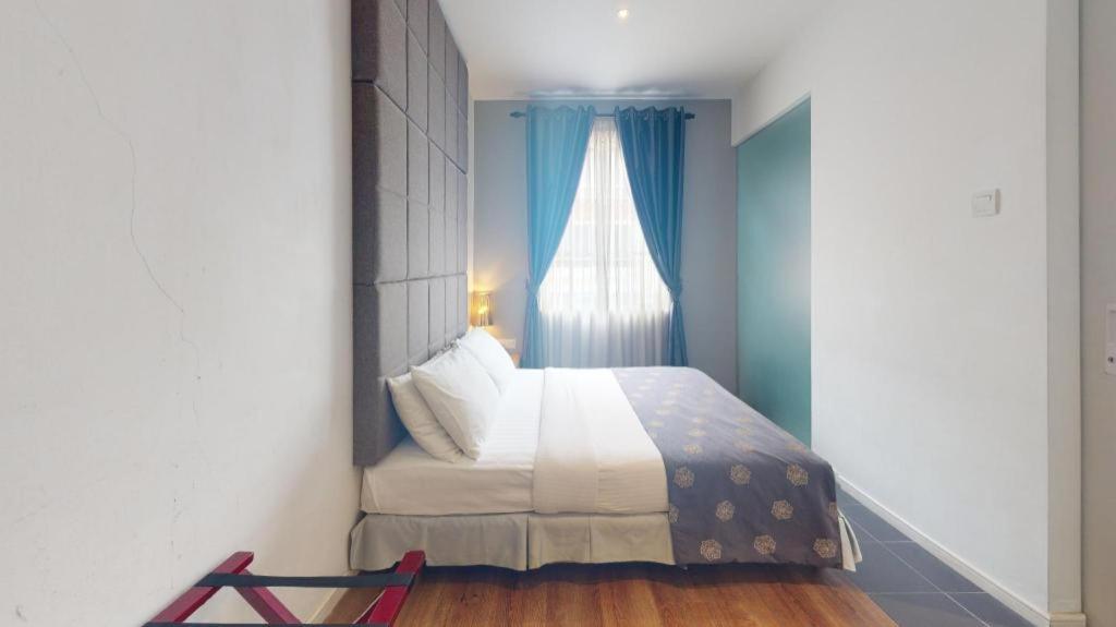 The Ardens Hotel - Austin Johor Bahru Exteriör bild