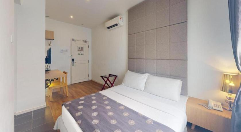 The Ardens Hotel - Austin Johor Bahru Exteriör bild