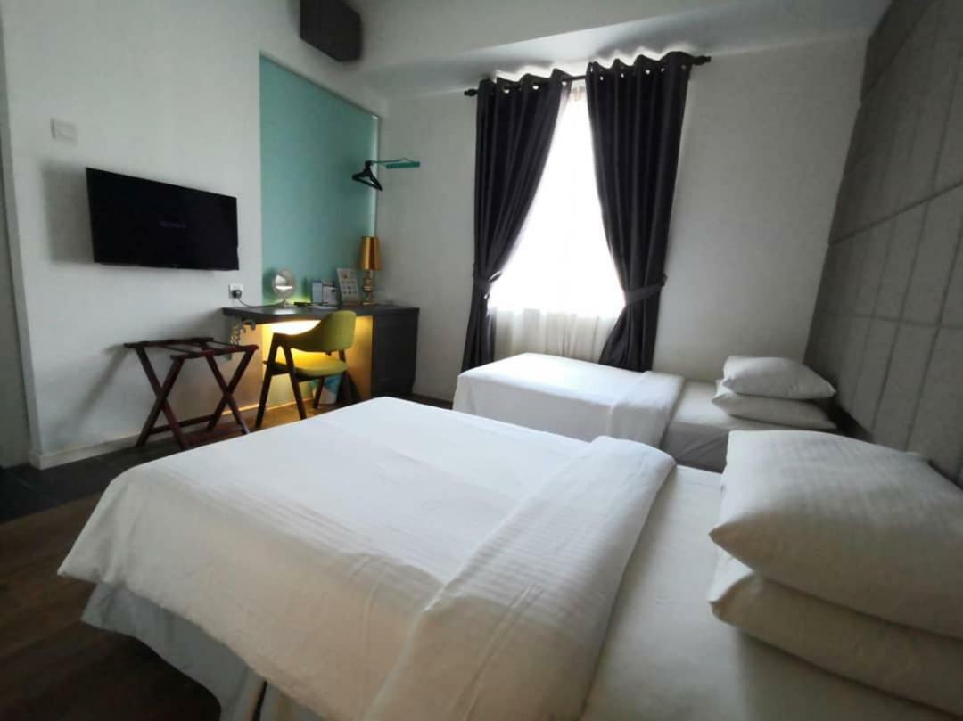 The Ardens Hotel - Austin Johor Bahru Exteriör bild