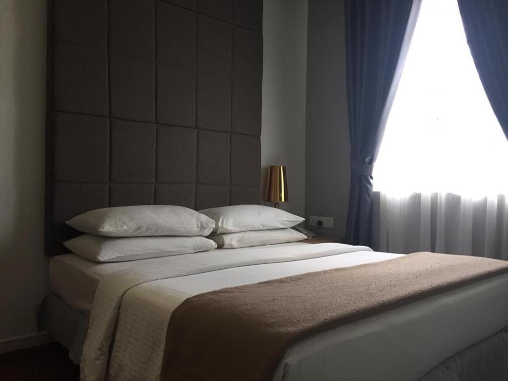 The Ardens Hotel - Austin Johor Bahru Exteriör bild