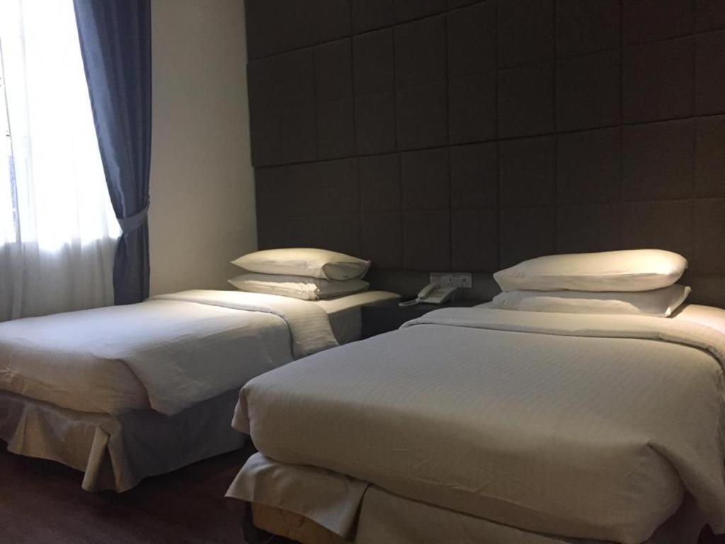 The Ardens Hotel - Austin Johor Bahru Exteriör bild